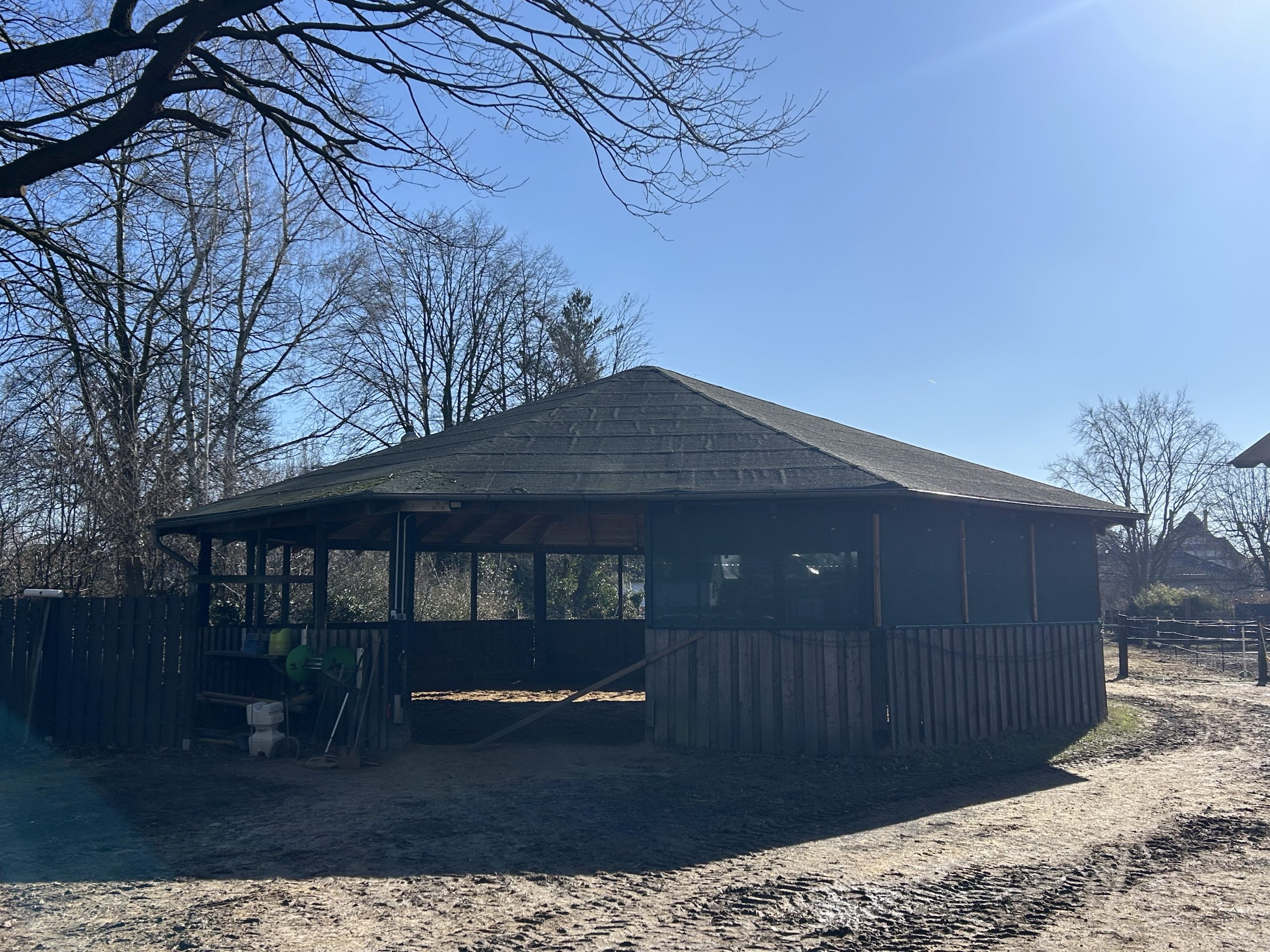 Unser kleiner, überdachter Zirkel